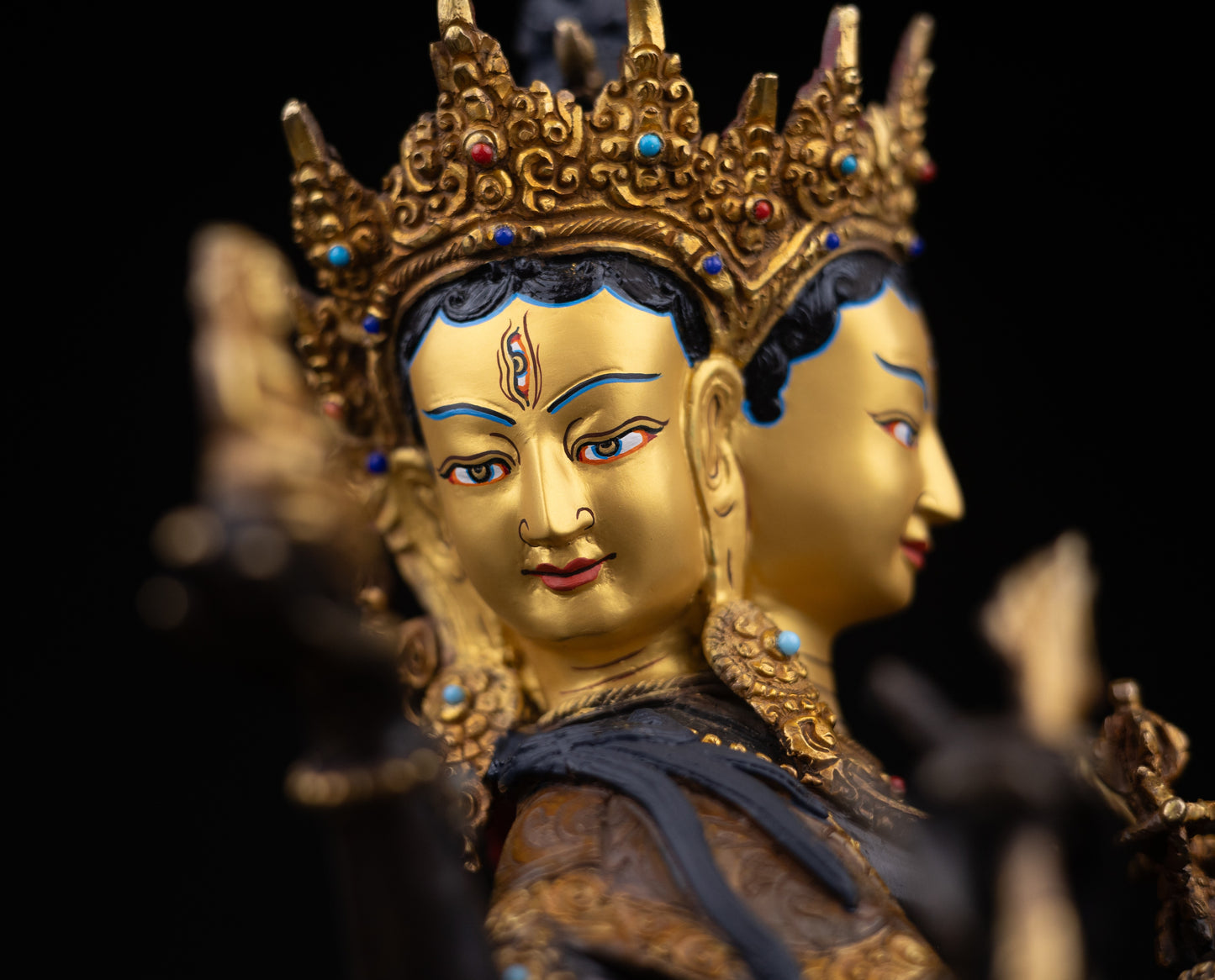 24K Gold Face Hand Painting Tibetan Buddhism Namgyal Namgyalma Ushnishavijaya Oxide Copper Statue Sculpture Nepal free
