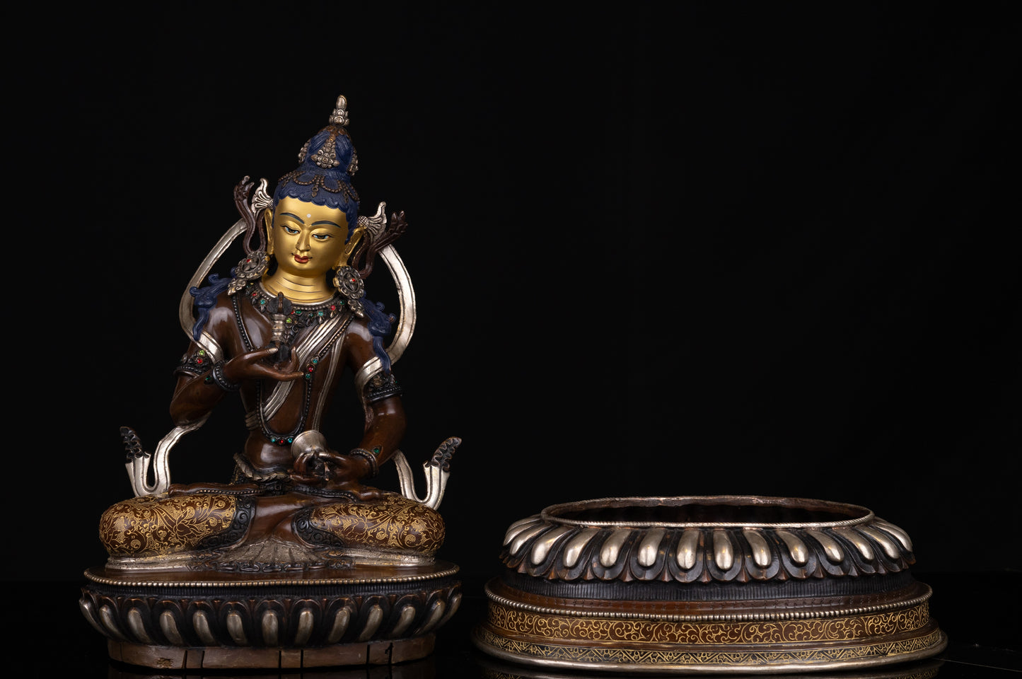 Tibetan Buddhism Gold Face Hand Paint Lord Vajra Sattva Boddhisattva Dorje Sempa Gold Plated Copper Fine Oxide Statue Sculpture Figure Nepal free