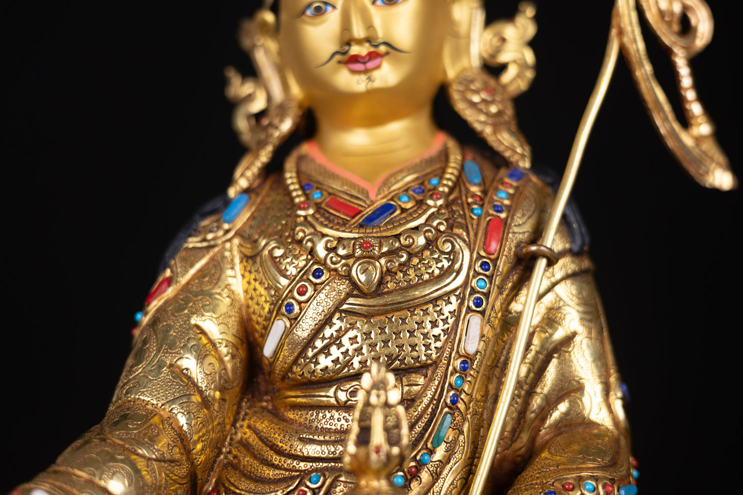 Tibetan Buddhism Gold Face Guru Rinpoche Padmasambhava Turquoise Coral Lapiz Stone Gold Plated Copper Statue Sculpture Figure Nepal free