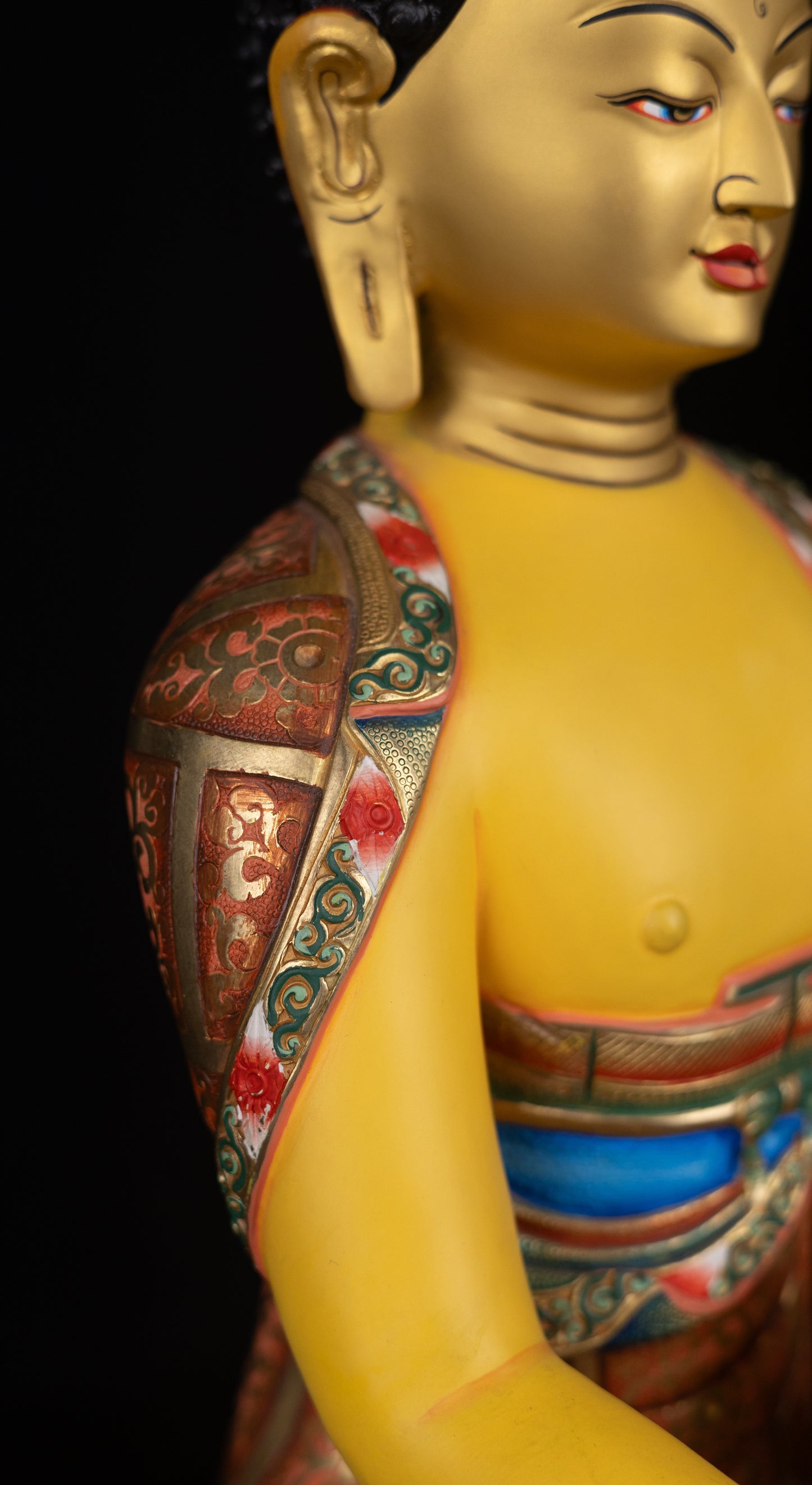 Tibetan Buddhism Gold Face Paint Lord Shakyamuni Buddha Hand Craved Yellow Multi-color Copper Statue Sculpture Figure Nepal free