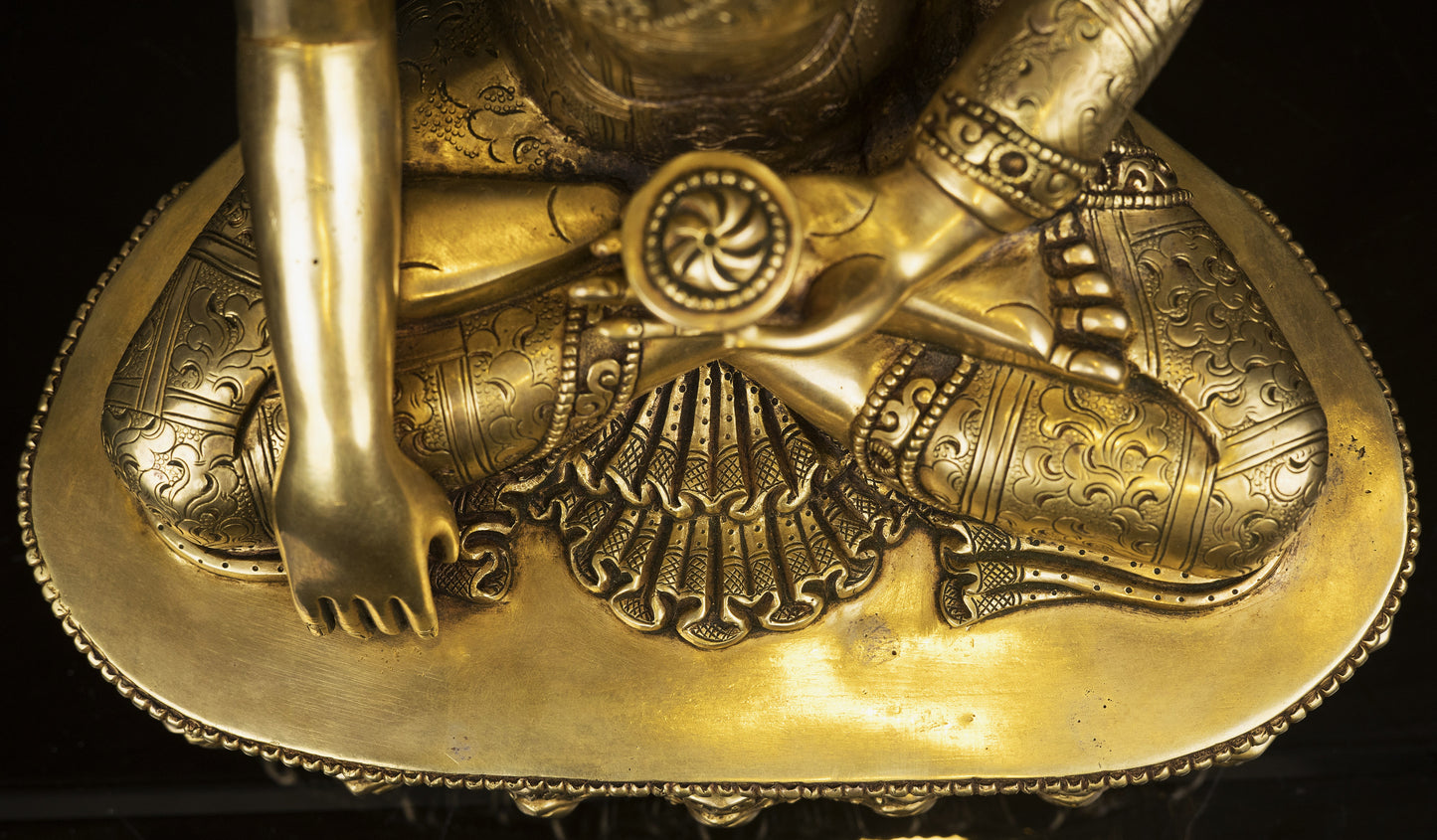 Tibetan Buddhism Lord Shakyamuni Buddha Gold Face Hand Painting Gold Plated Hand Carving Copper Statue Sculpture Figure Nepal free