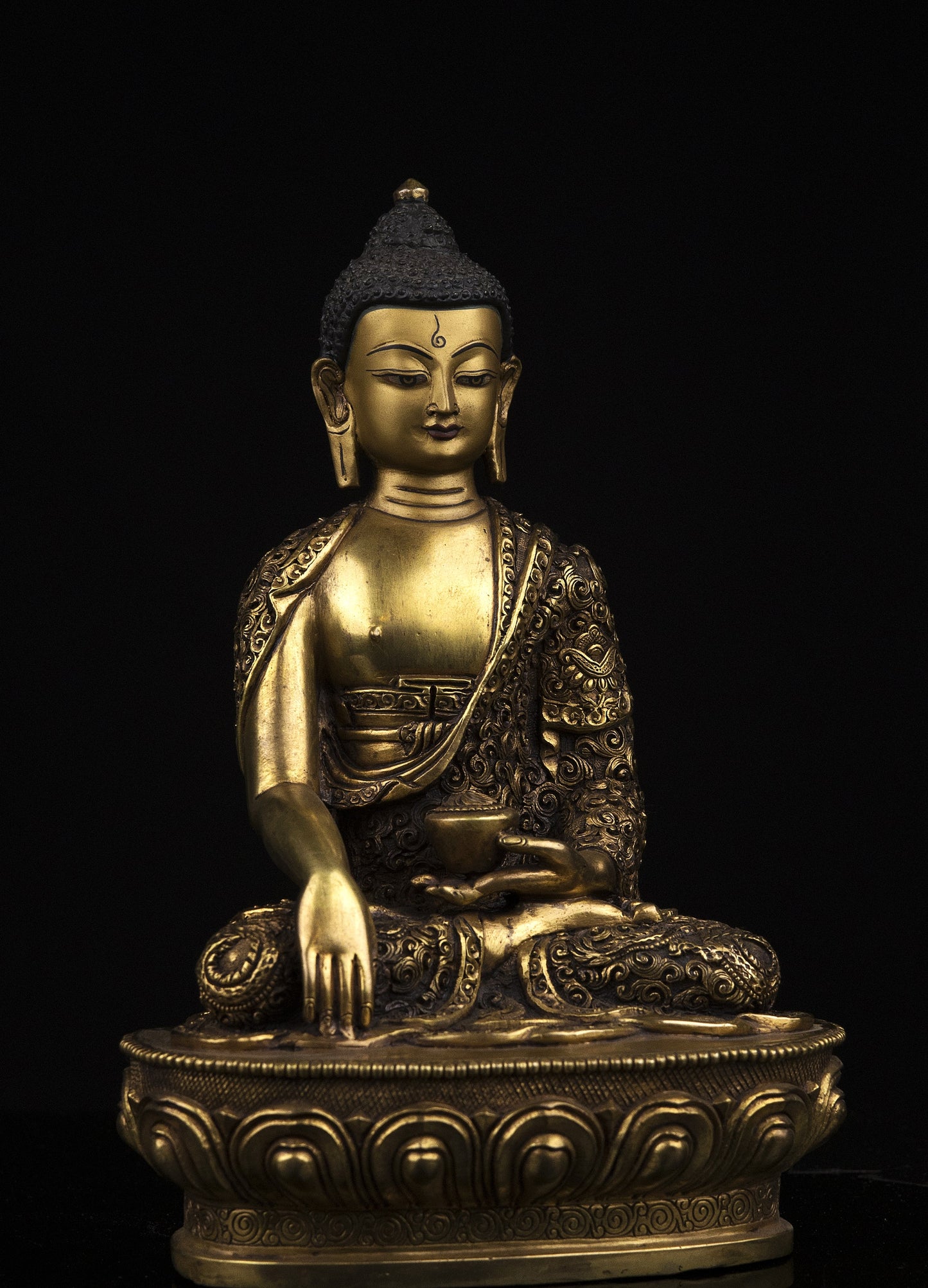Tibetan Buddhism Gold Face Hand Paint Lord Shakyamuni Buddha Hand Carved Copper Statue Sculpture Figure Nepal free