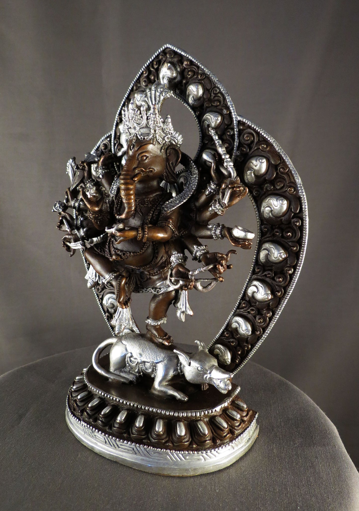 12 Hands Dancing Lord Ganesha Ganesh Silver Oxide Copper Sculpture Statue Figure free