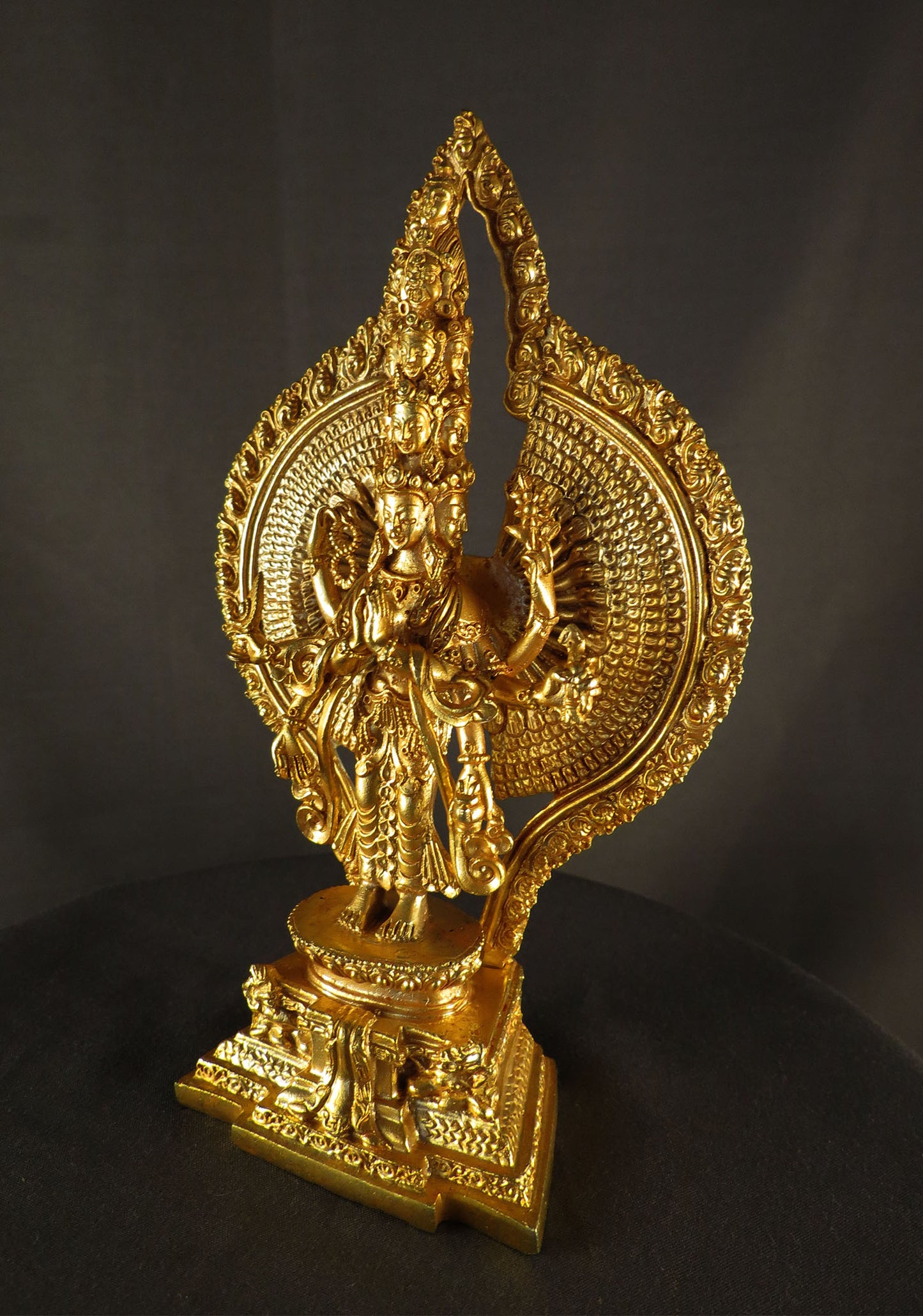 Buddhism Thousand Arms Lord Avalokitesvara Sahasrabhuja Lokeshwar Gold Plated Copper Statue Nepal