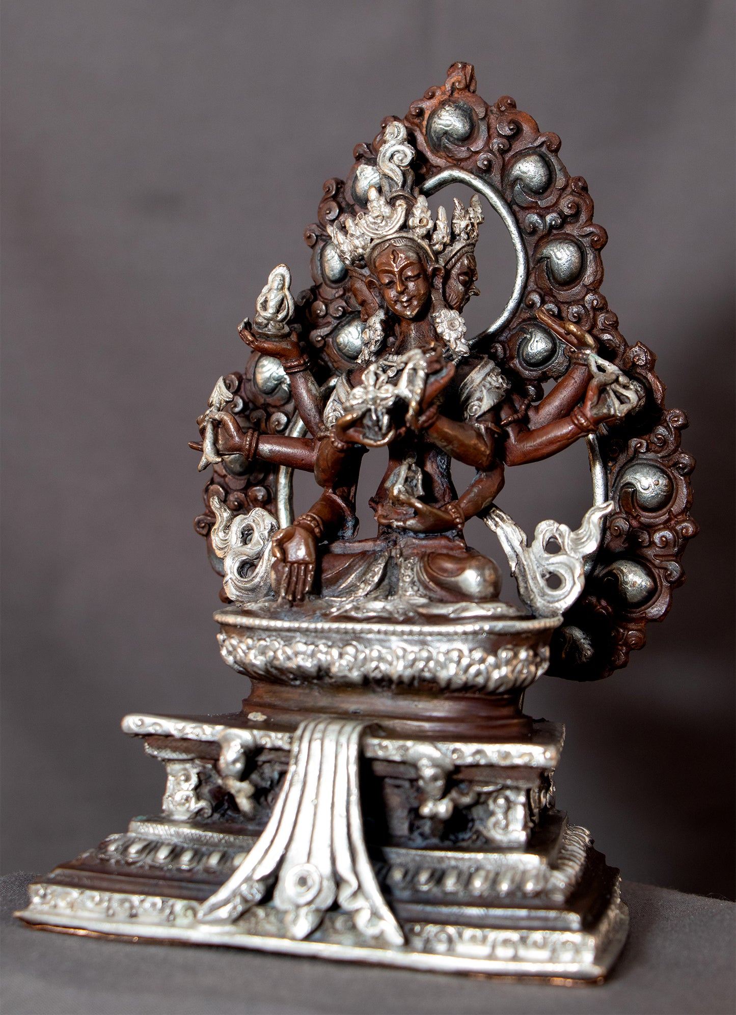 Buddhism Goddess Namgyalma Ushnishavijaya Silver Plated Oxide Copper Statue Figure Nepal