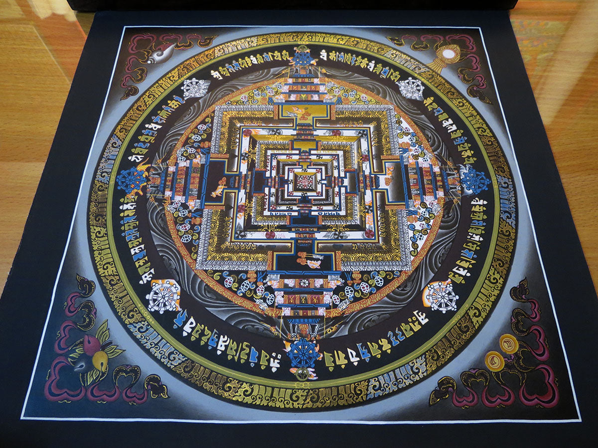 Tibetan Buddhism Ritual Kalachakra Mandala Kalachakra Tantra Gold Hand Painting Thangka Art free Grey