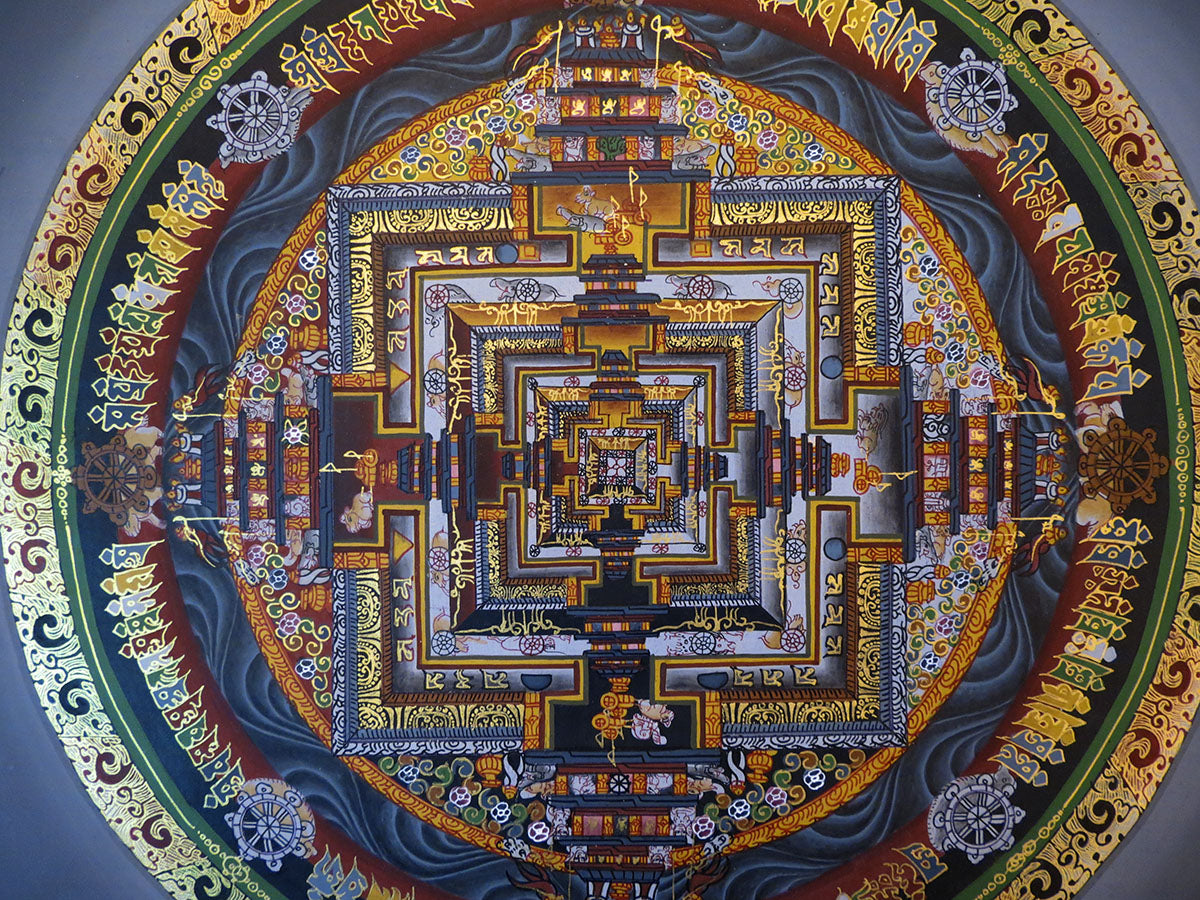 Tibetan Buddhism Ritual Kalachakra Mandala Kalachakra Tantra Hand Painting 26 cm Thangka Art free