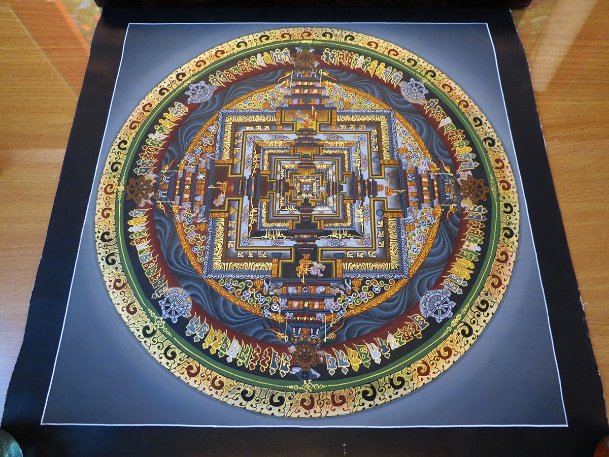 Tibetan Buddhism Ritual Kalachakra Mandala Kalachakra Tantra Hand Painting 26 cm Thangka Art free