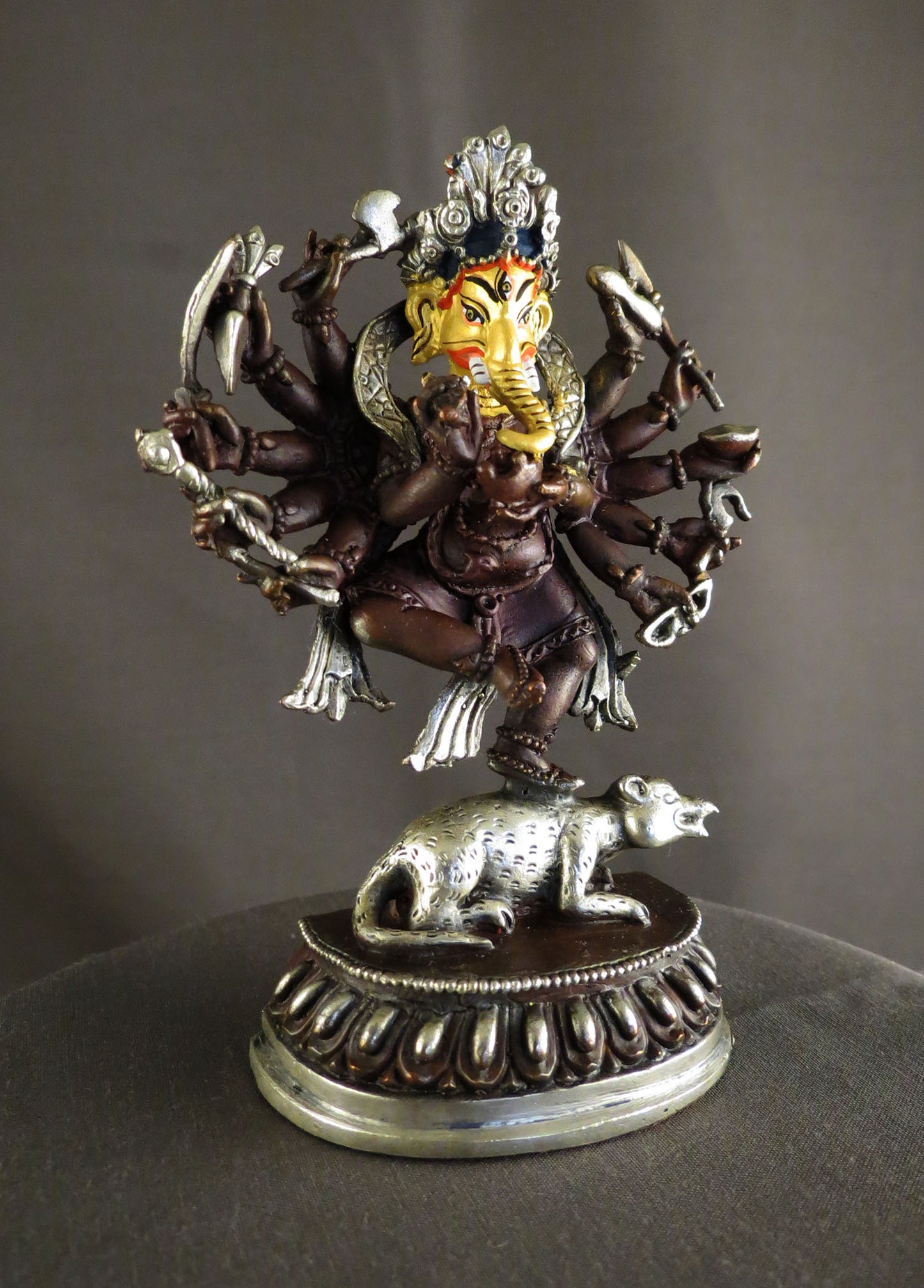 12 Hands Dancing Gold Face Hand Painting Lord Ganesha Copper Plated Statue Figure free