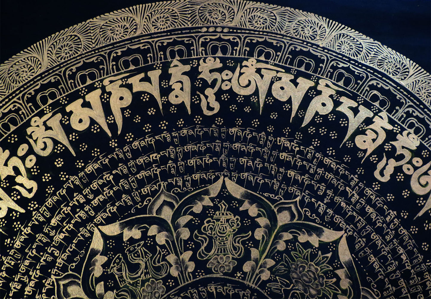 Tibetan Buddhism Ritual Vishwa Vajra/Dorje Om Mani Padme Hum Mantra Mandala with 8 Auspicious Lucky Sign Handwritten Painting Thangka Art Nepal free
