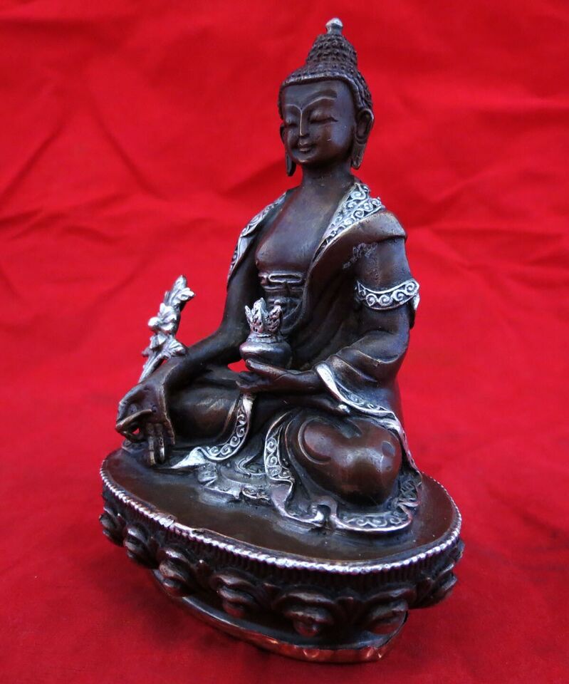 Tibetan Buddhism Lord Medicine Buddha Bhaisajya Guru Fine Copper Silver Oxide Statue Figure Nepal free