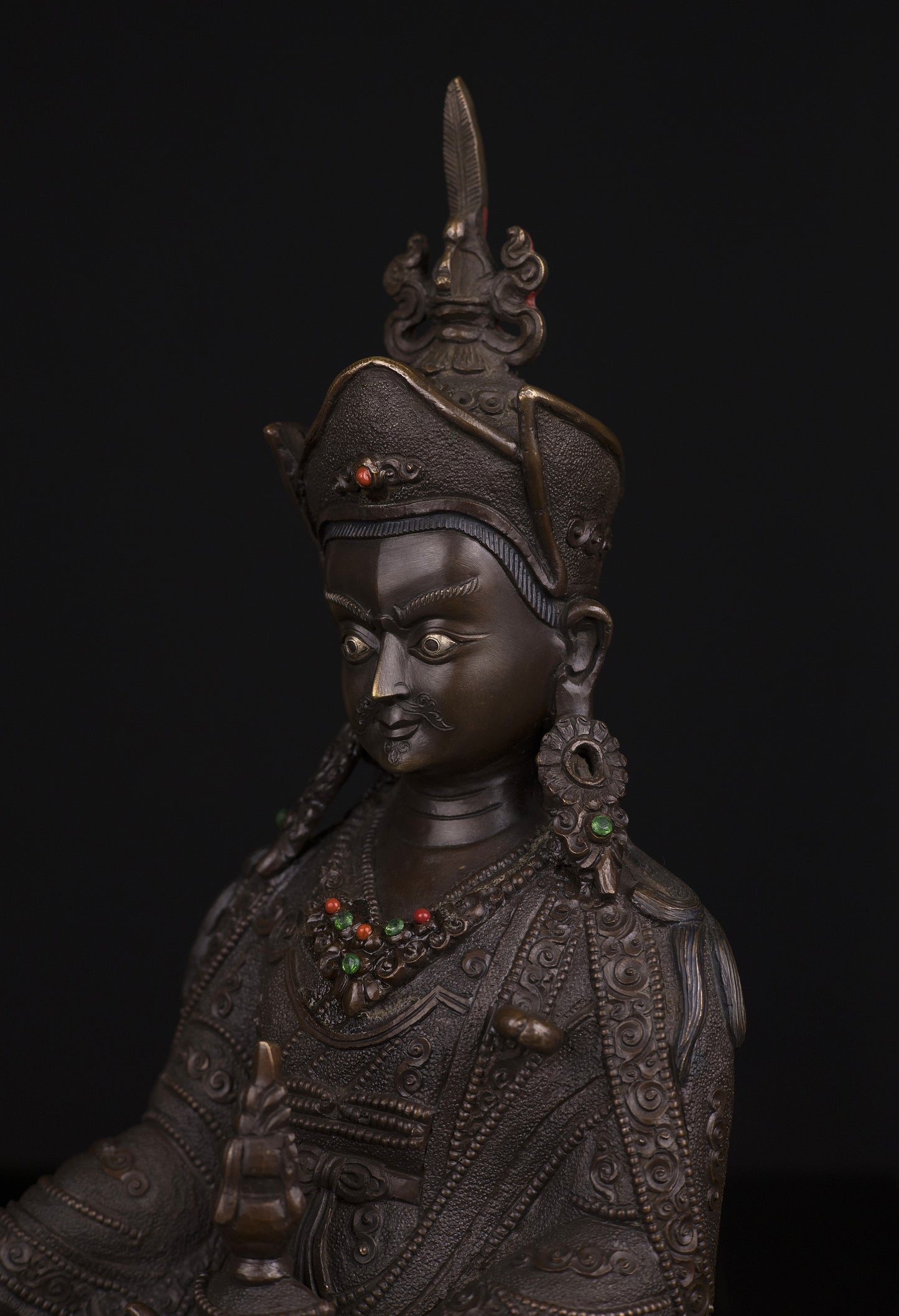 Tibetan Buddhism Guru Rinpoche(Padmasambhava) Copper Oxide Statue Figure Sculpture Nepal free