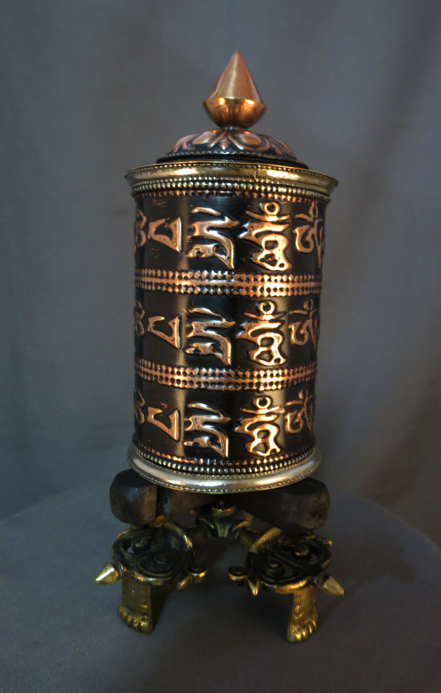 Tibetan Buddhism Om Mani Padme Hum Mantra Handmade Double Vajra Stand Brass Copper Oxide Prayer Wheel