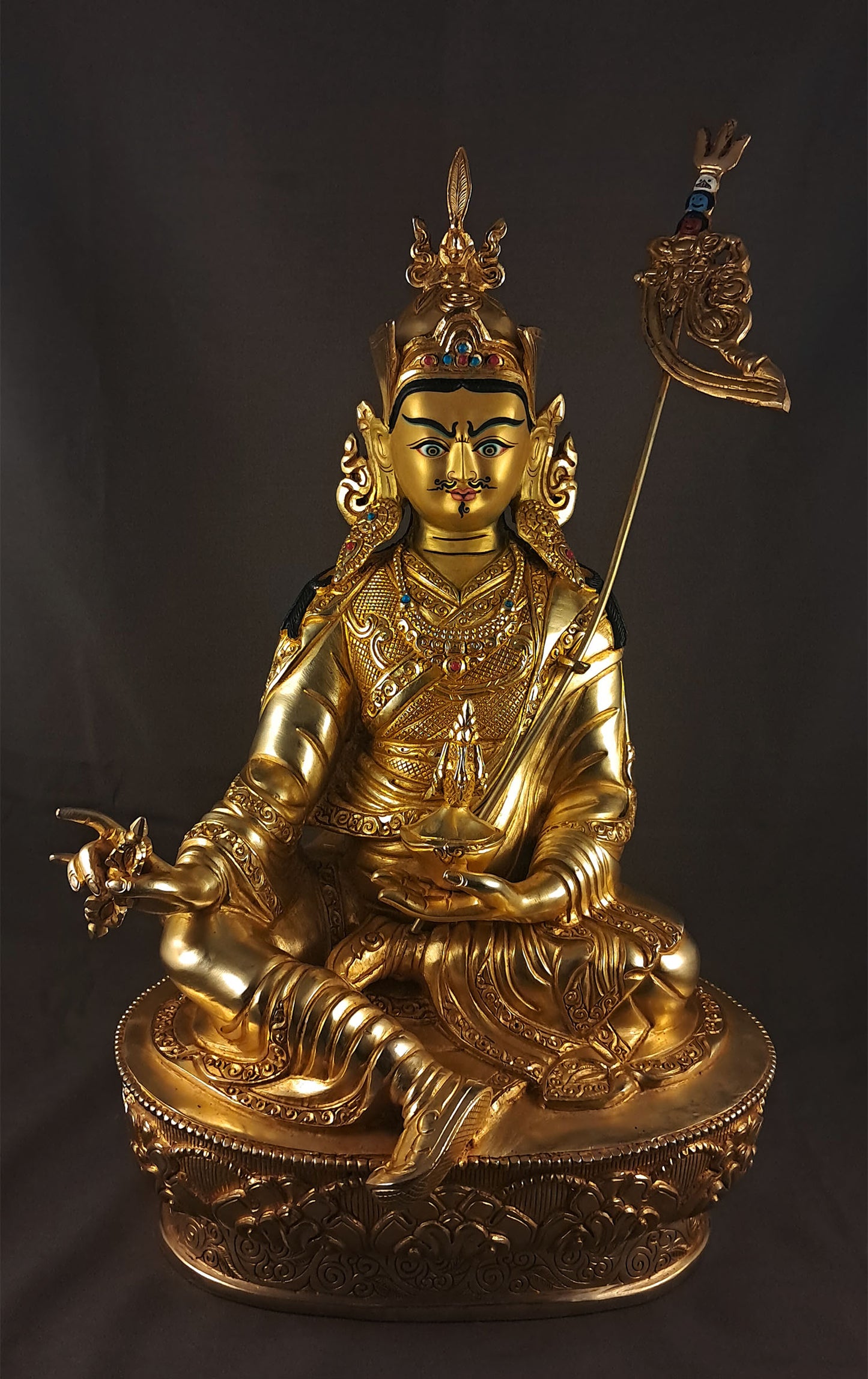 Gold Face Guru Rinpoche Statue: Tibetan Buddhism Gold Plated Copper Sculpture Figure Nepal free