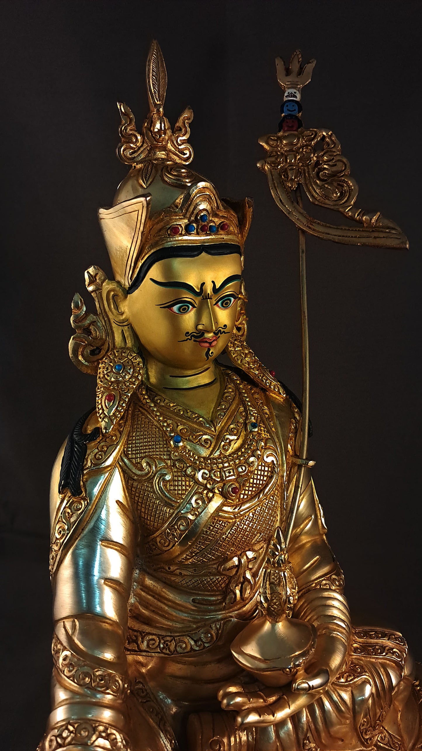 Gold Face Guru Rinpoche Statue: Tibetan Buddhism Gold Plated Copper Sculpture Figure Nepal free