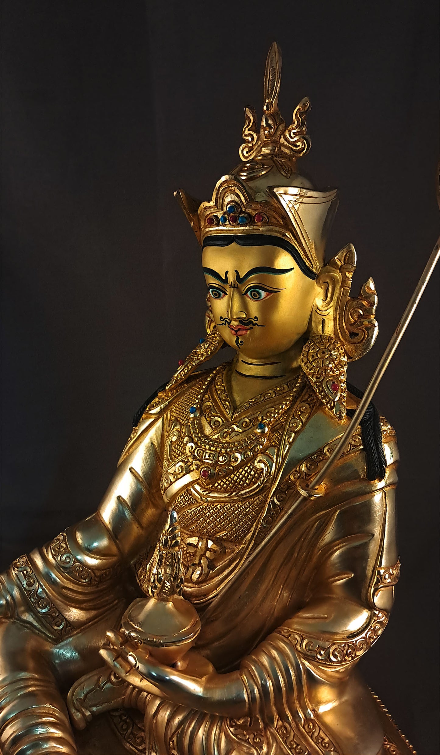Gold Face Guru Rinpoche Statue: Tibetan Buddhism Gold Plated Copper Sculpture Figure Nepal free
