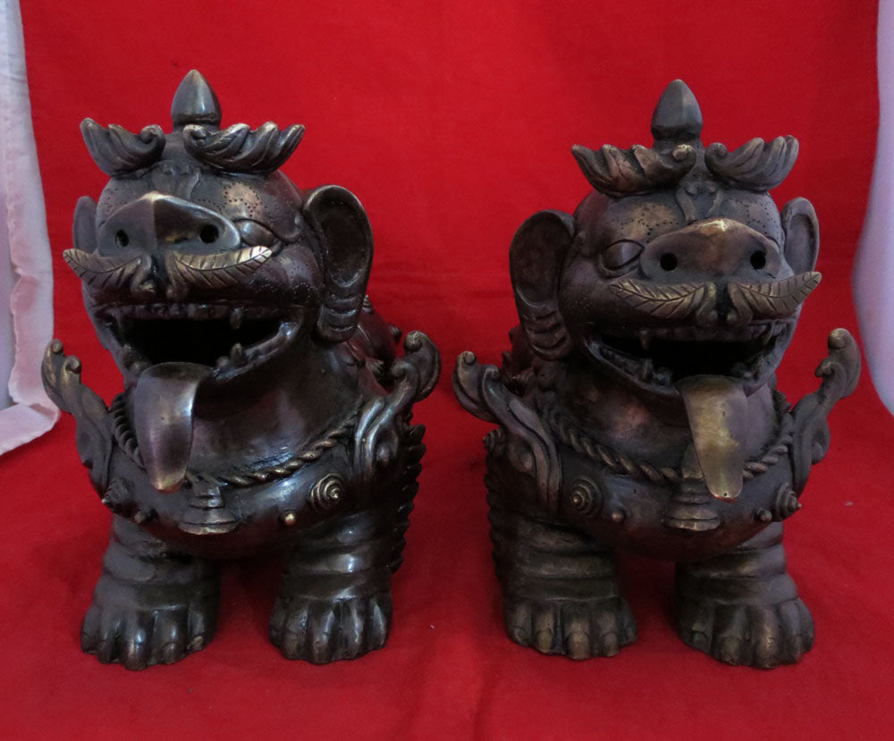 Buddhism Pair of Lion Feng Shui Lions Foo Fu Dog Guardian Singha Oxide Brass Statue Figure Sculpture