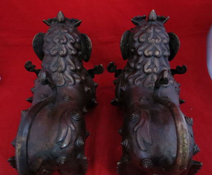 Buddhism Pair of Lion Feng Shui Lions Foo Fu Dog Guardian Singha Oxide Brass Statue Figure Sculpture