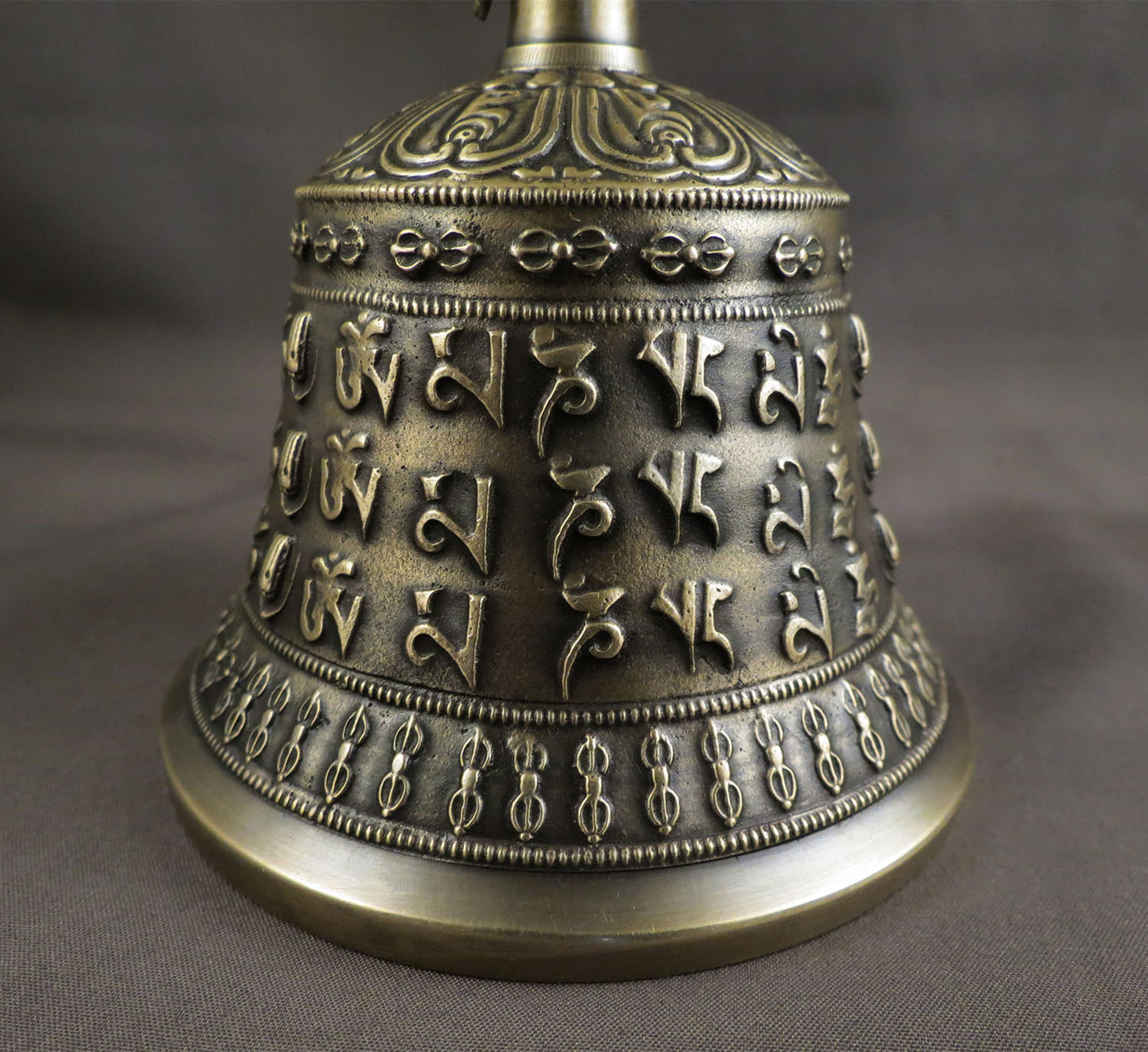 Tibetan Buddhism Ritual Om Mantra 7" High Quality Sound Bronze Bell Dorje/Vajra Set Nepal free