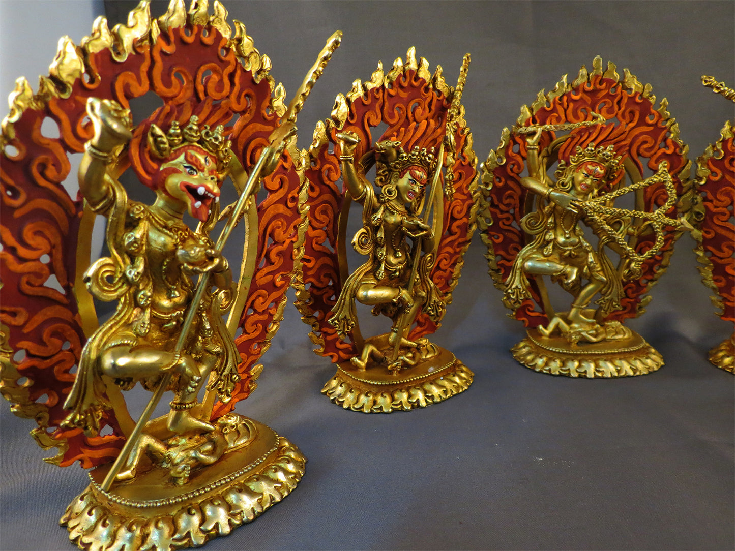 Gold Face Paint Tibetan Buddhism Set of 5 Jogini Yogini Dakini Gold Plated Copper Statue Figure Sculpture Nepal free