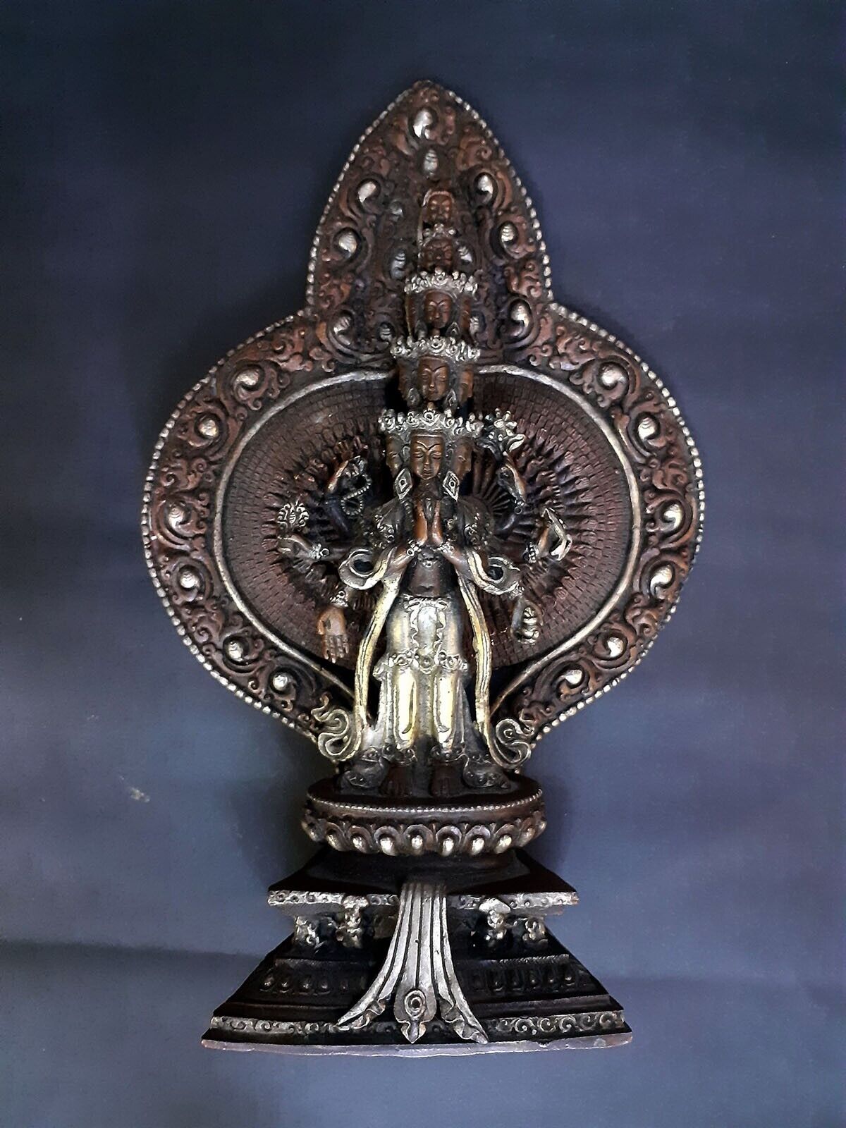 Thousand Arm Lord Avalokitesvara Lokeshwor Sahasrabhuja 8.8" Copper Oxide Figure Statue Nepal