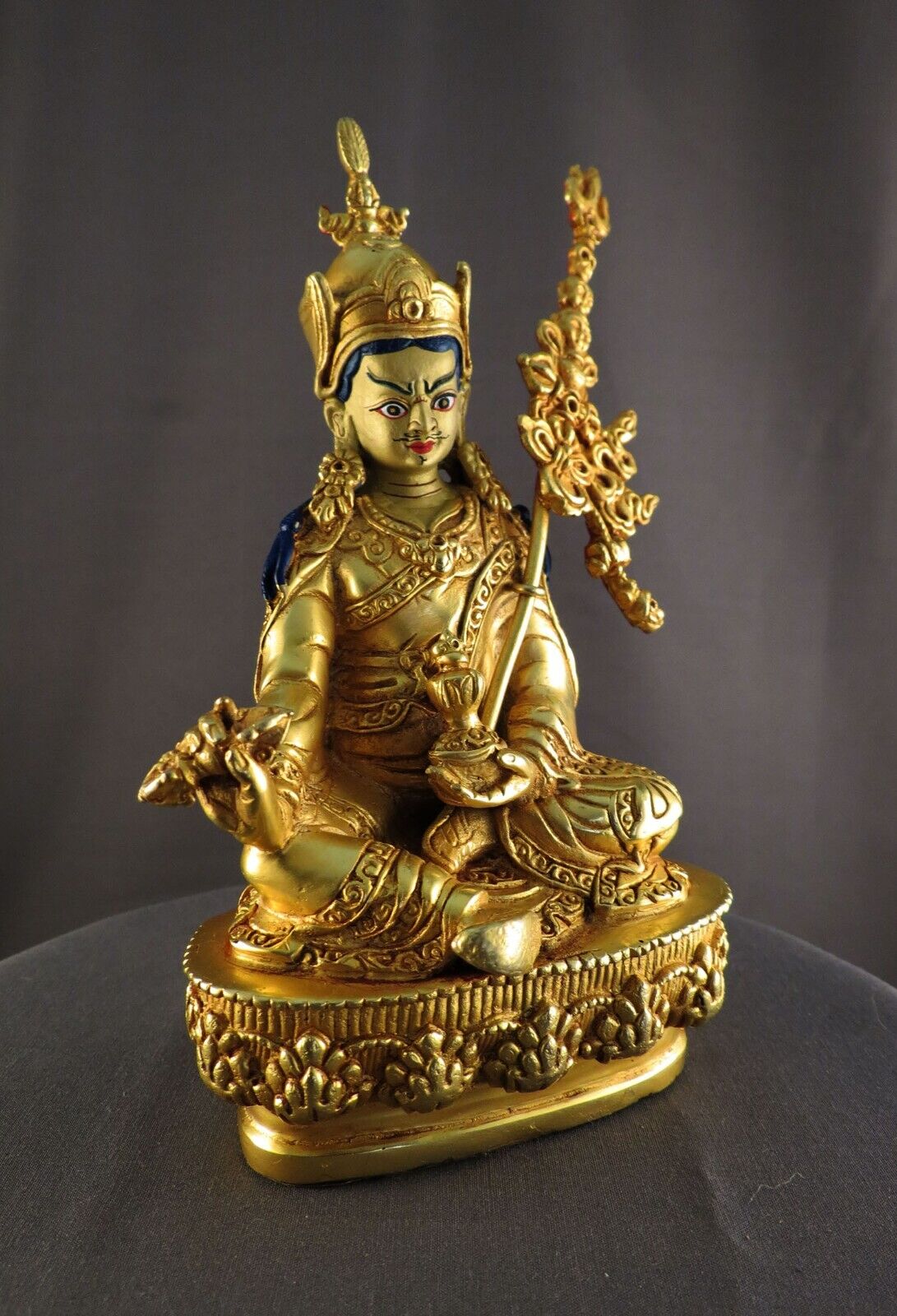 Gold Face Painting Guru Rinpoche (Padmasambhava) Gold Plated Statue Figure free