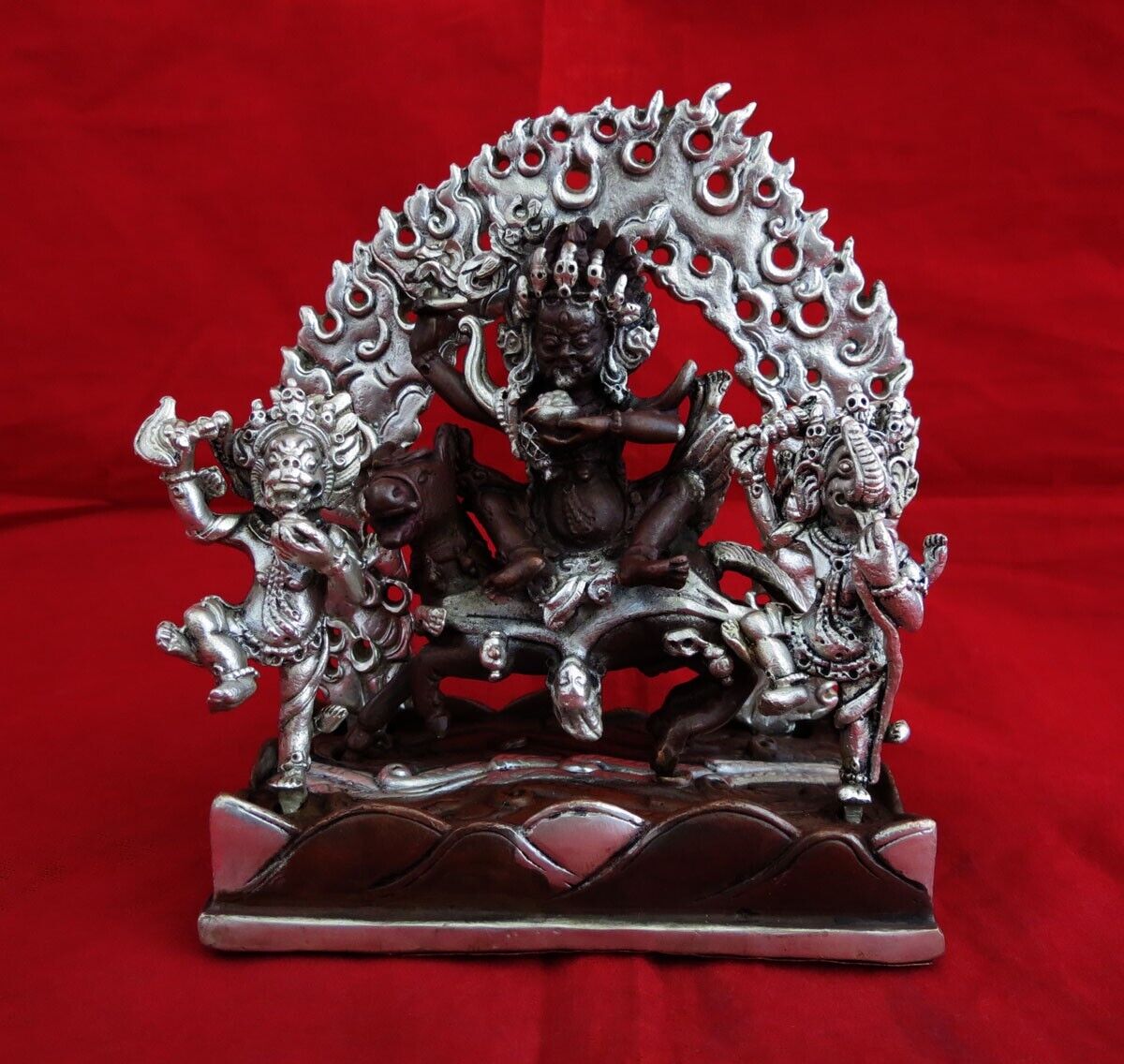 Tibetan Buddhism Lord Palden Lhamo (Glorious Goddess) Silver Oxide Copper Statue Figure Nepal