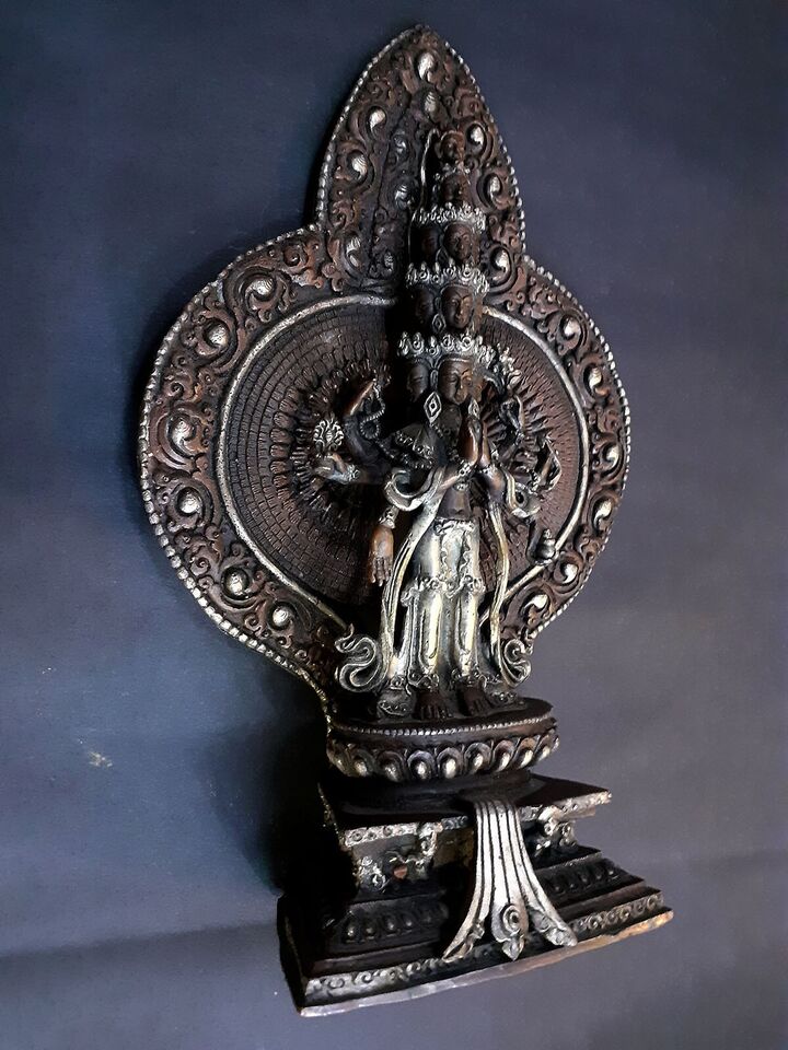 Thousand Arms Lord Avalokitesvara Sahasrabhuja Lokeshwor Copper Oxide 13" Statue Figure Nepal