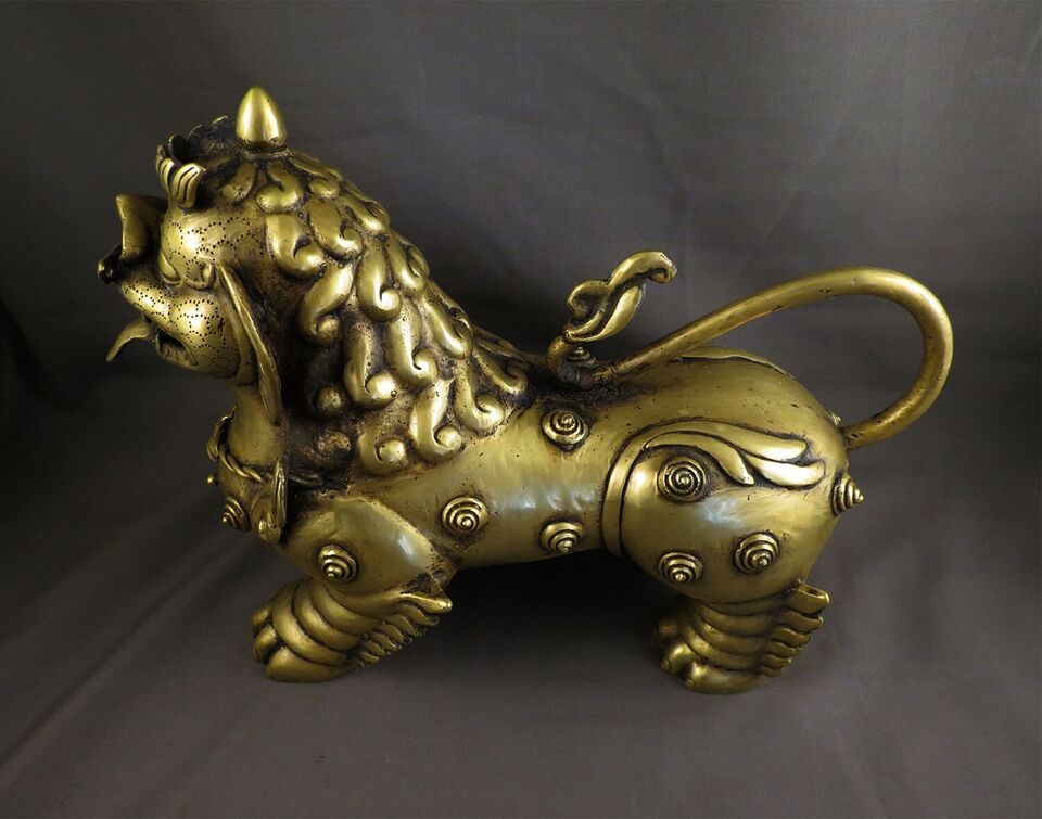 Tibetan Pair of Lion Feng Shui Lions Foo Fu Dog Guardian Singha Brass Figure Sculpture Statue free