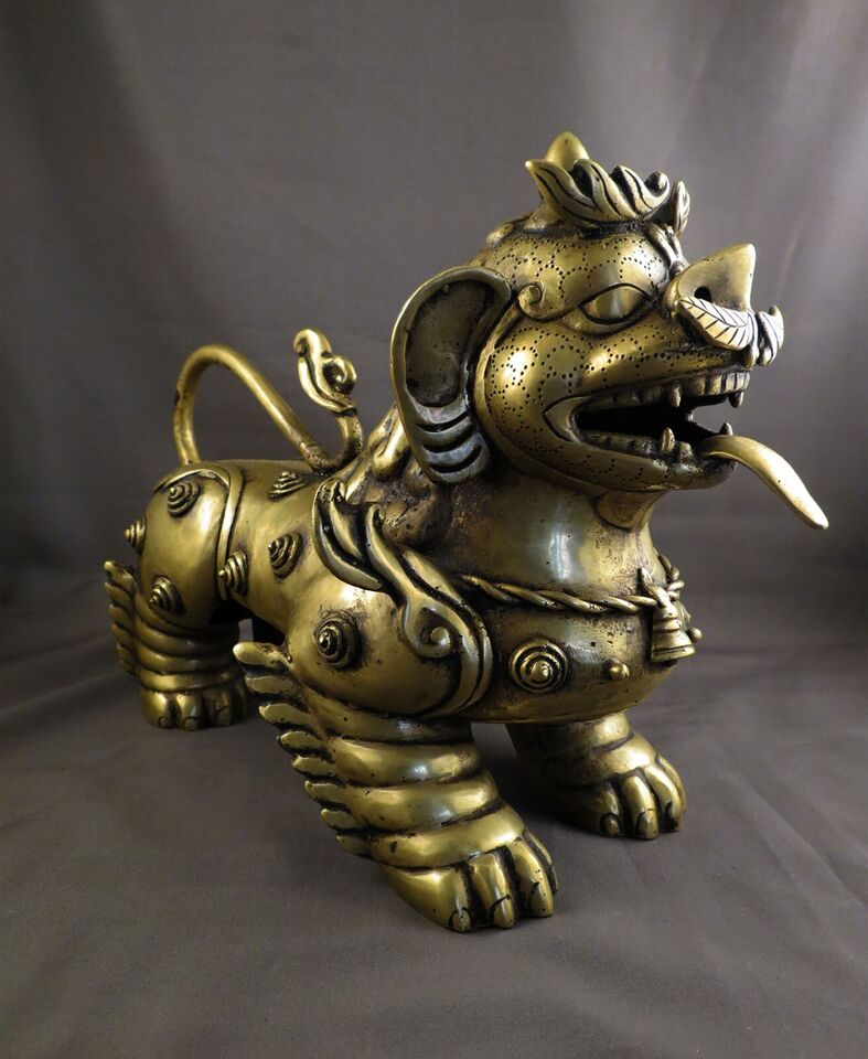 Tibetan Pair of Lion Feng Shui Lions Foo Fu Dog Guardian Singha Brass Figure Sculpture Statue free