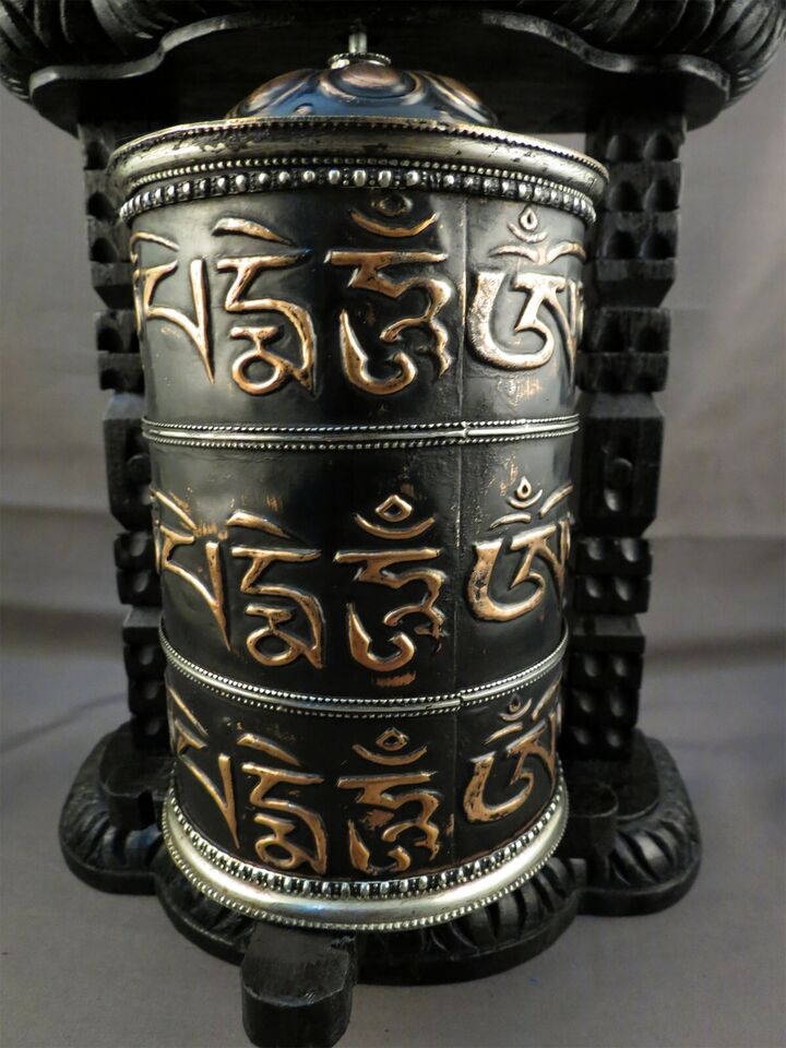 Tibetan Buddhism Om Mani Padme Hum Mantra Wooden Craved Frame Offering Oxide Copper Prayer Wheel Nepal